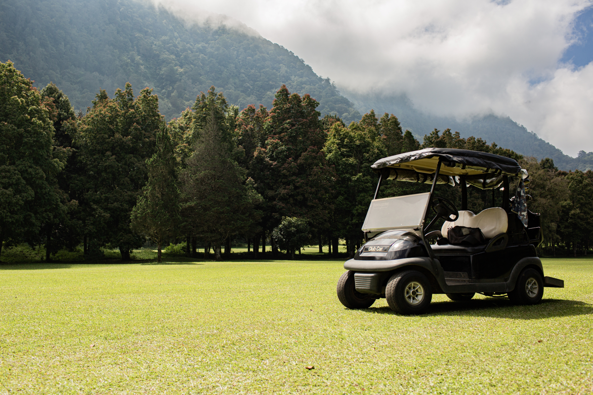 Choisir un chariot de golf électrique